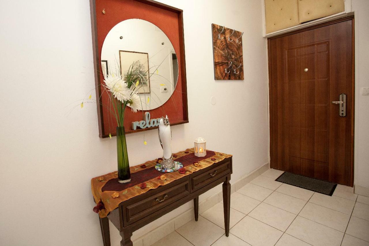 Apartment Maroma Split Bagian luar foto